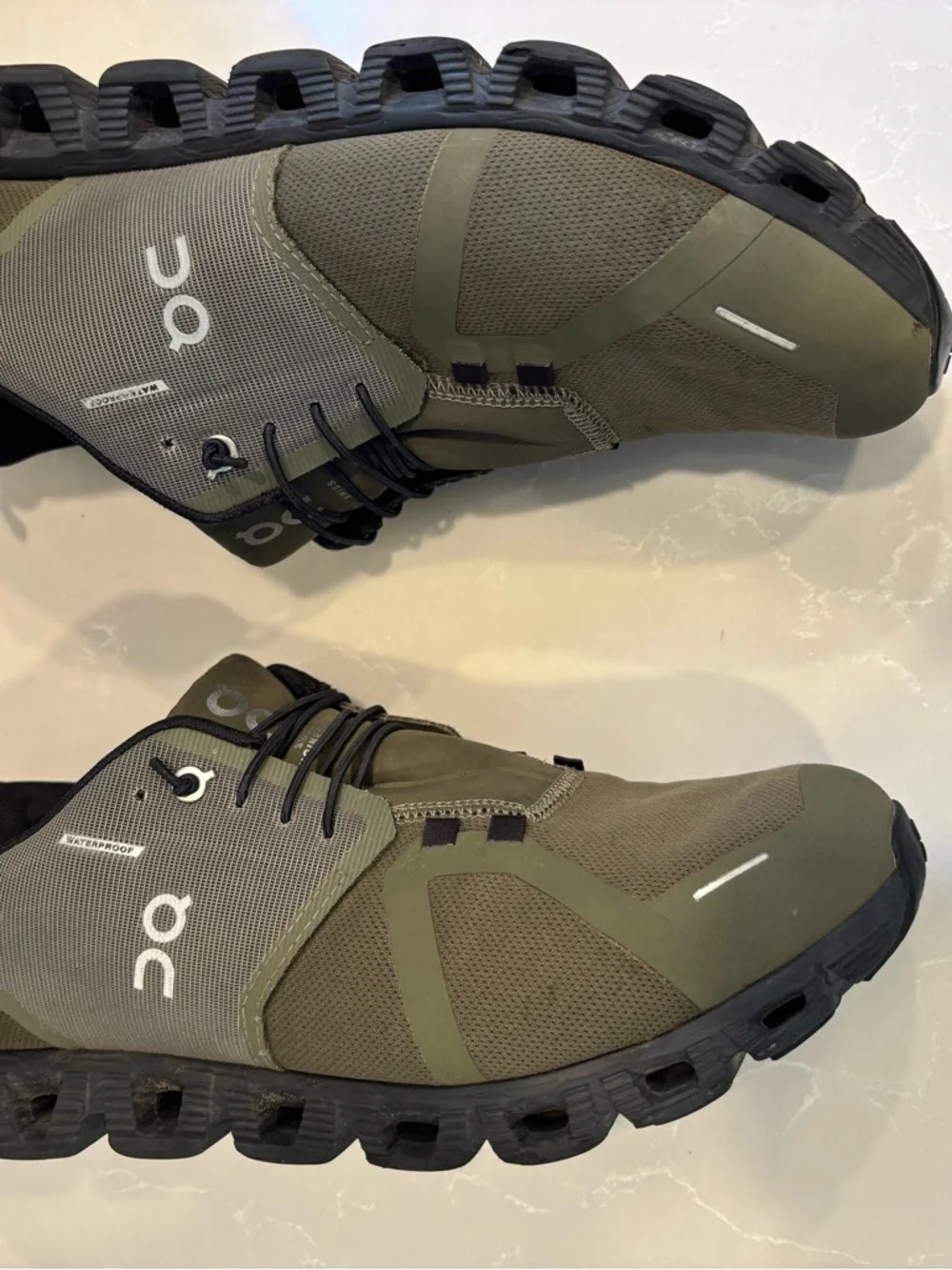 On Running Cloud Waterproof Shoes Men’s 11 Olive Green Trail Athletic - Picture 5 of 10